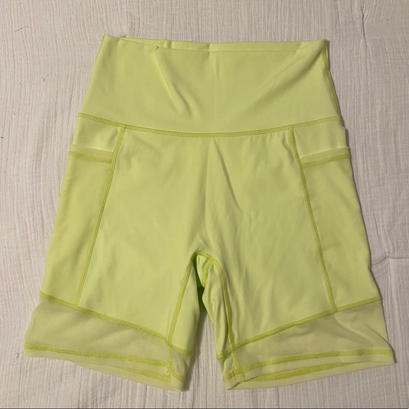 Aerie Move Mesh High Wasted Bike Shorts 